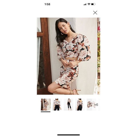 Express Floral Print Linen Blend Ruched Crop top - Picture 4 of 7